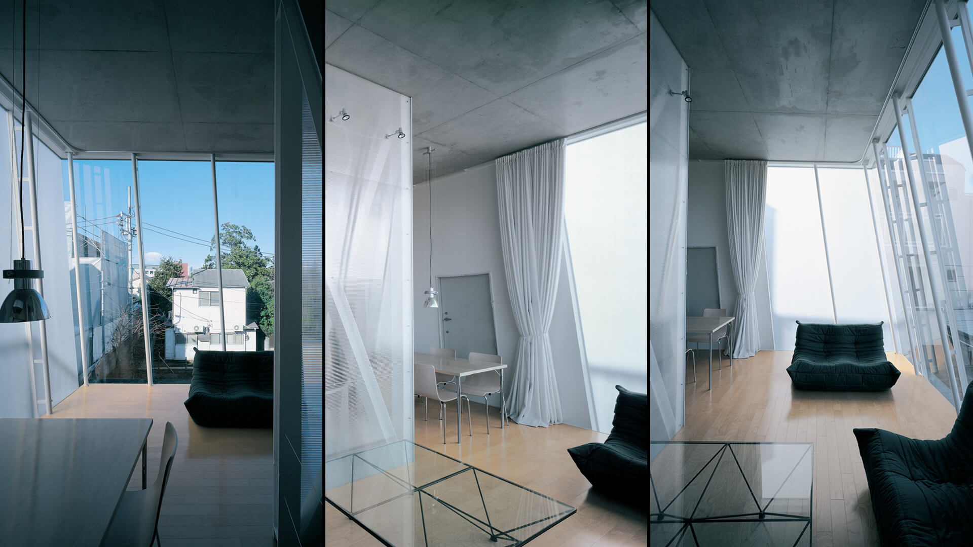 Tres vistas del salón, comedor y cocina en la planta primera de una casa pequeña en Tokio diseñada por Kazuyo Sejima.